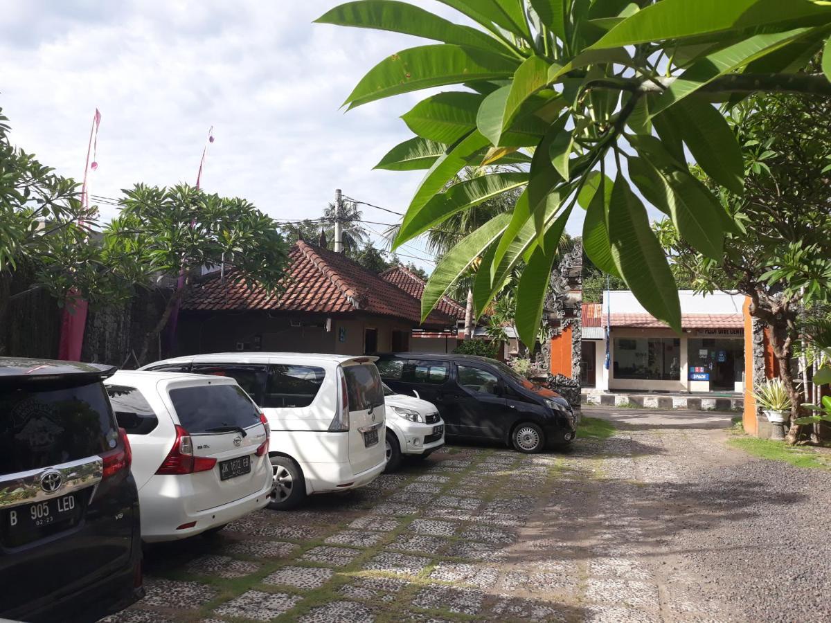 Puri Bali Hotel Lovina  Exterior photo